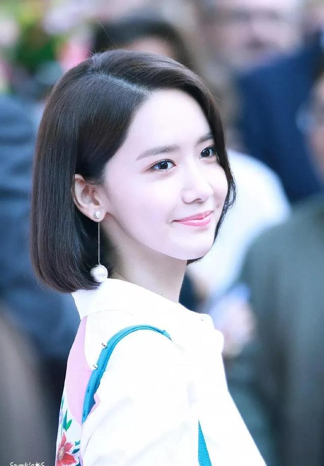 林允儿少女时代出道照片