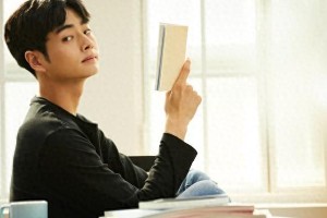 肖战机车风造型惊艳全网，打破标签展现多面魅力