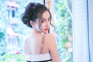 杨颖事业起伏：从跑男小公主到负面风波