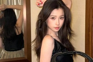 虞书欣黑吊带短裙造型：性感与甜美的完美平衡