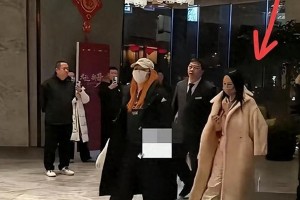 伊能静秦昊辽宁春晚同台，幸福家庭引热议