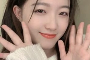张艺凡因身高错失角色，高挑女演员的演艺困境