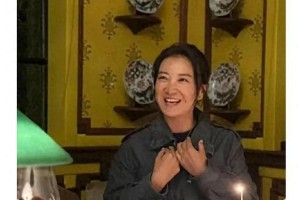 贾玲43岁生日惊艳亮相：瘦身成功变身气质女神